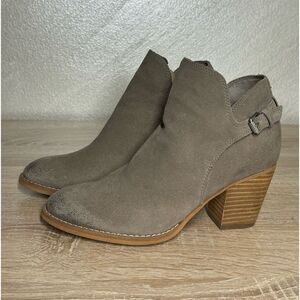 Sam Edelman Meriam Women 7.5 Beige Suede Western Ankle Boots